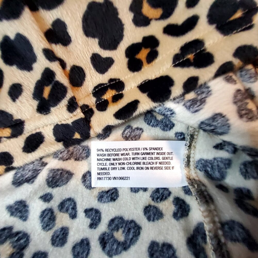 Cat And Jack Leopard Print Long Sleeve Stretchy Pajama Set For Women Size 8 - Picture 10 of 13